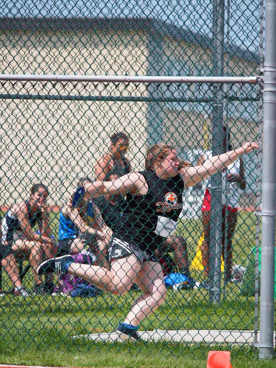 Anne-Marie Gagnon en action lors de la finale du lancer du disque. (Photo : Louis-Olivier Brassard)